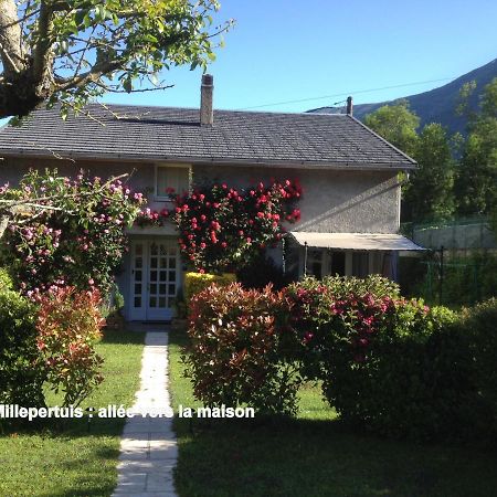 Les Millepertuis Luz-Saint-Sauveur Exterior foto